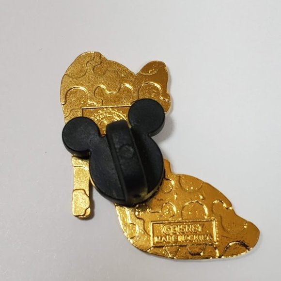 Vintage Walt Disney Resort Trading Pin Lot - Picture 9 of 13